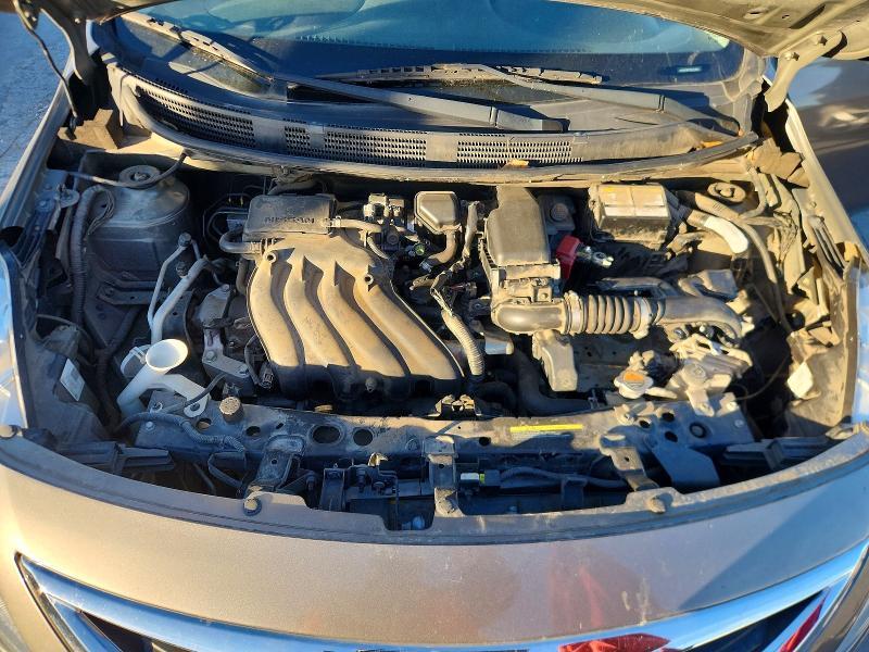 2016 Niss Versa 1.6 s Plus