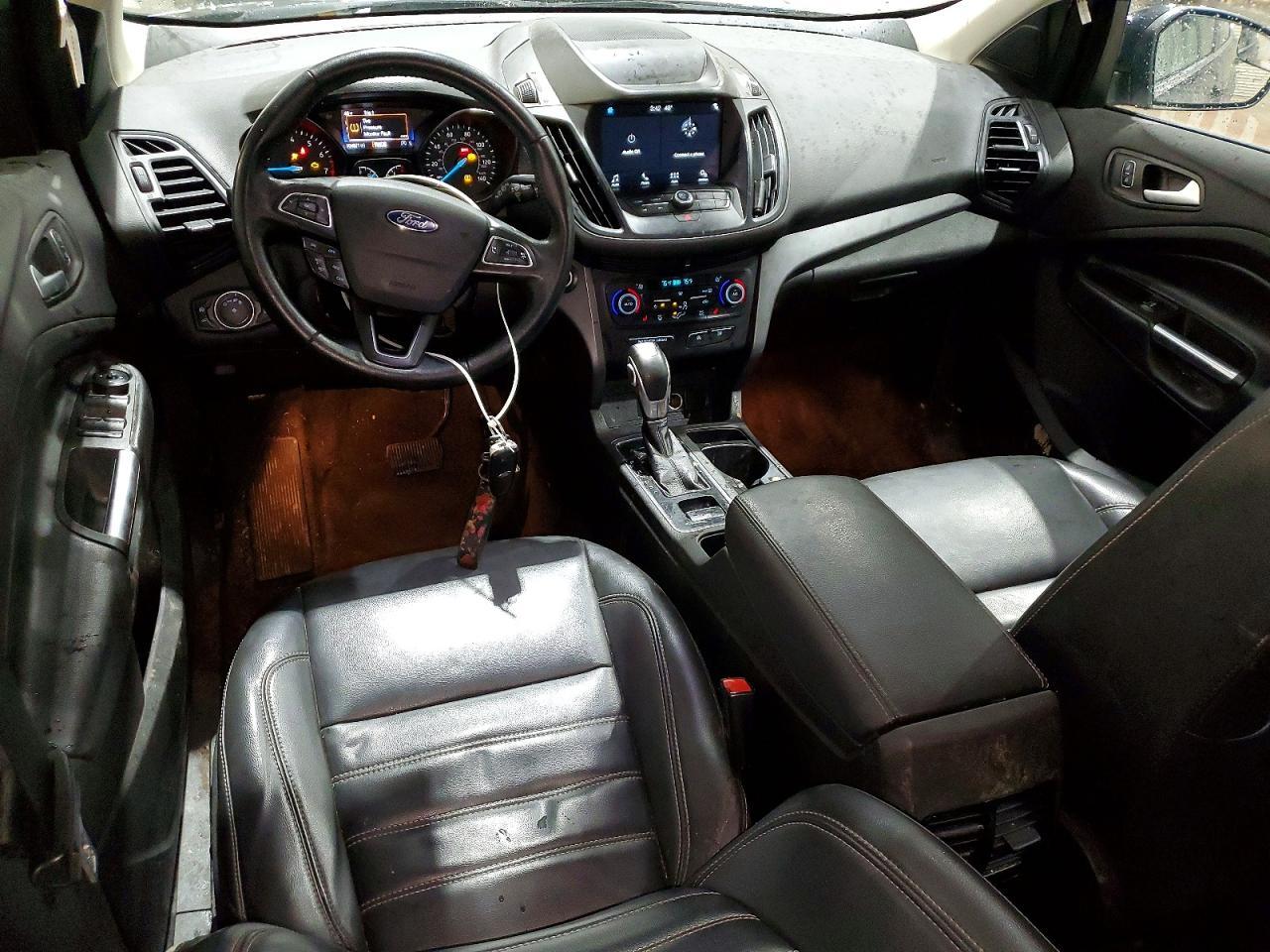 2019 Ford Escape sel