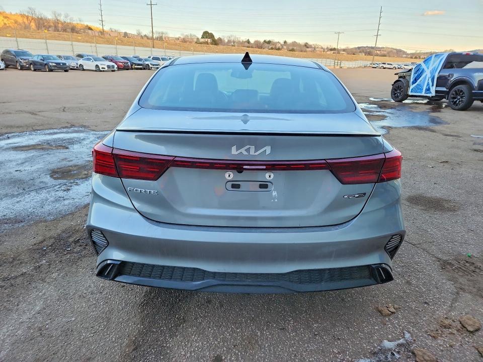 2023 KIA Forte gt Line