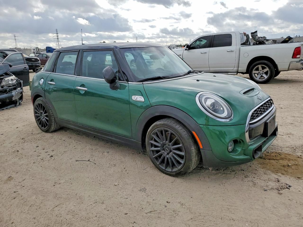 2020 Mini Cooper s