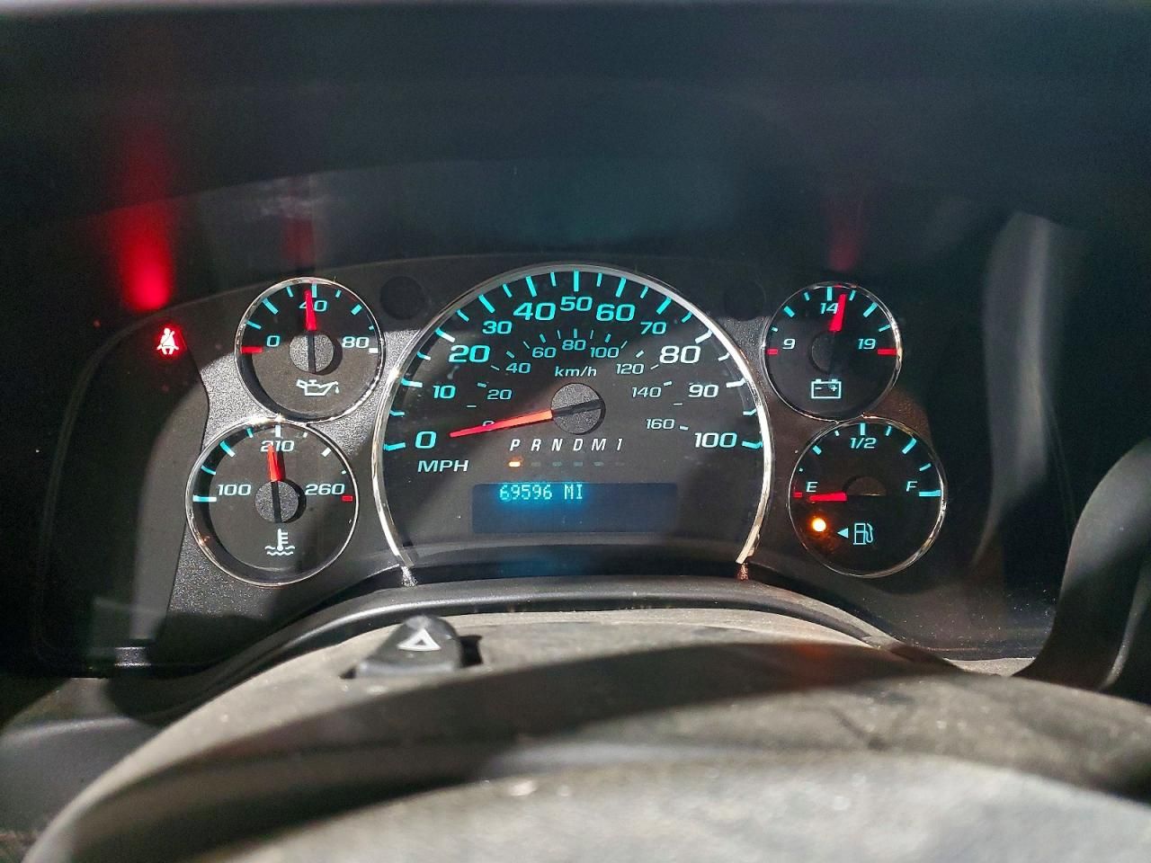 2016 Chevrolet Express G2500 Delivery Van