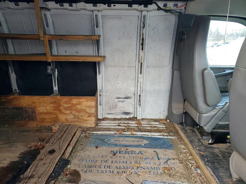 2014 Chevrolet Express 2500 Utility / Service Van