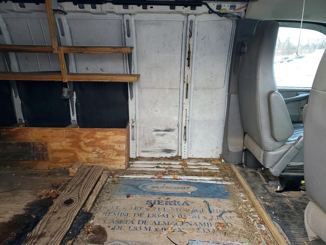 2014 Chevrolet Express 2500 Utility / Service Van