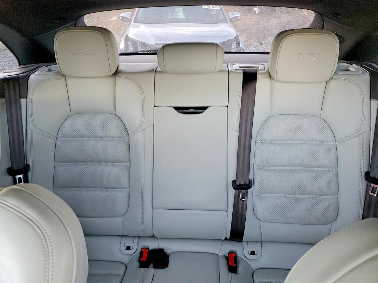 2017 Porsche Macan gts