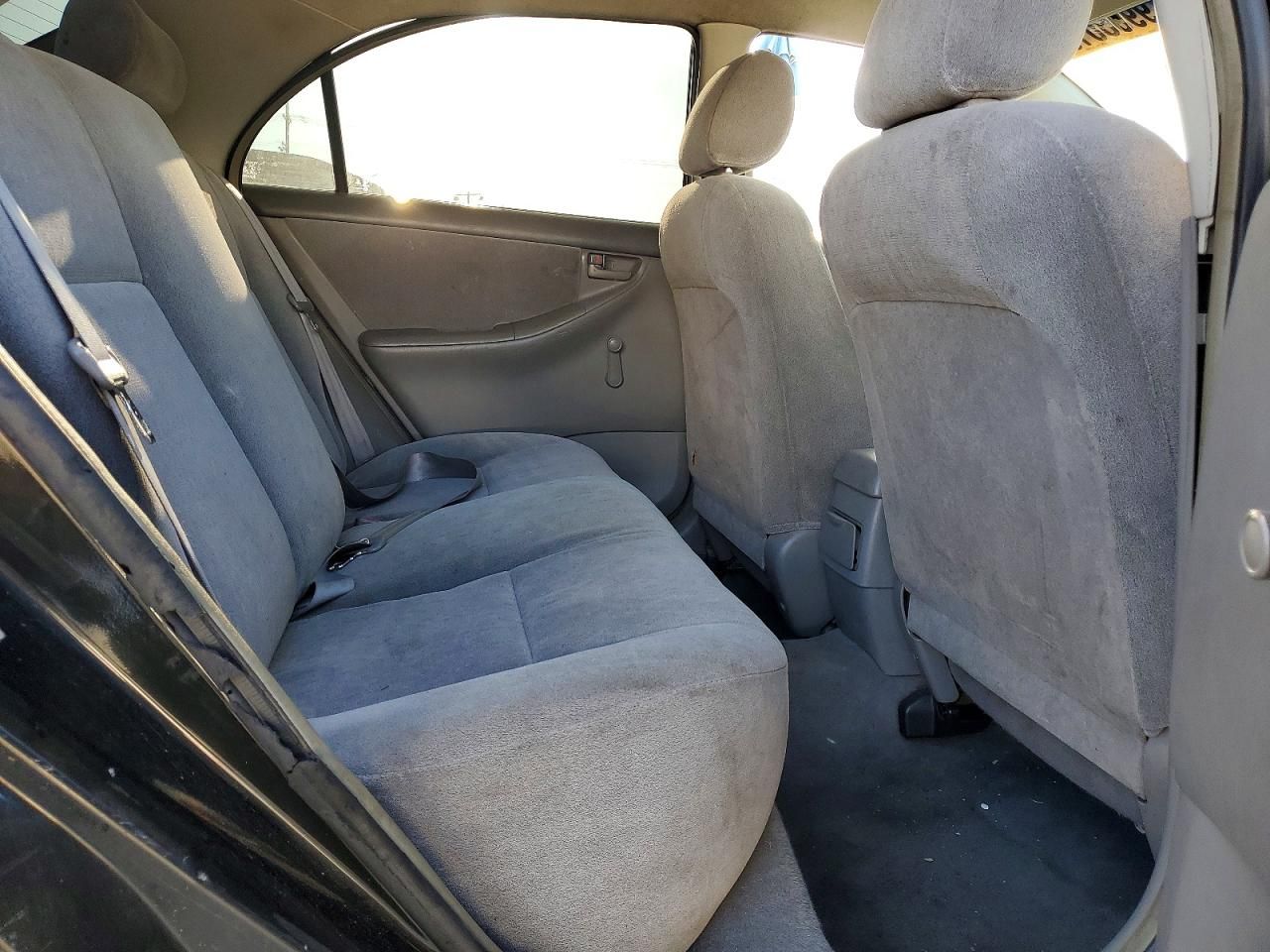 2004 Toyota Corolla ce