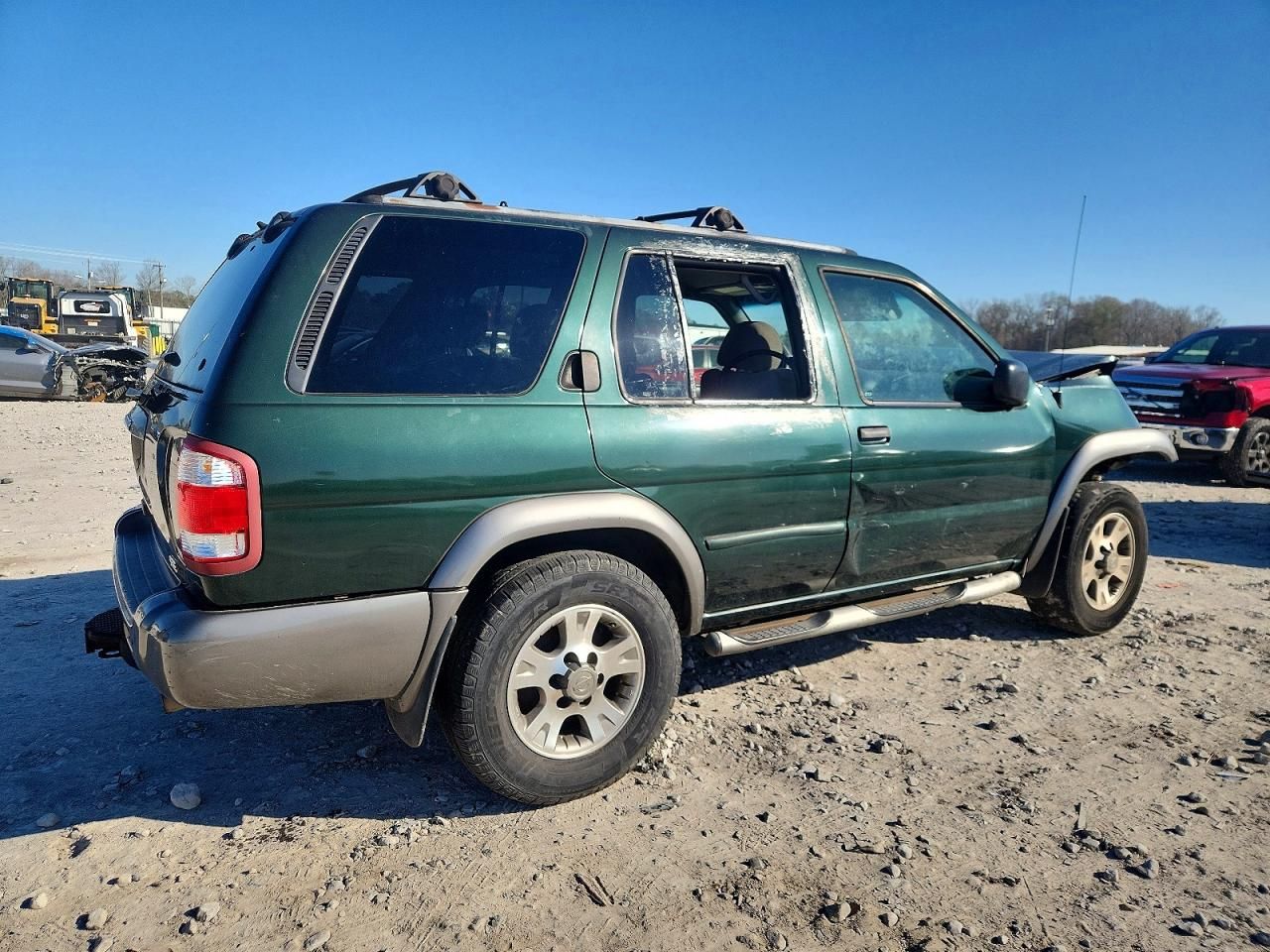 2001 Nissan Pathfinder le