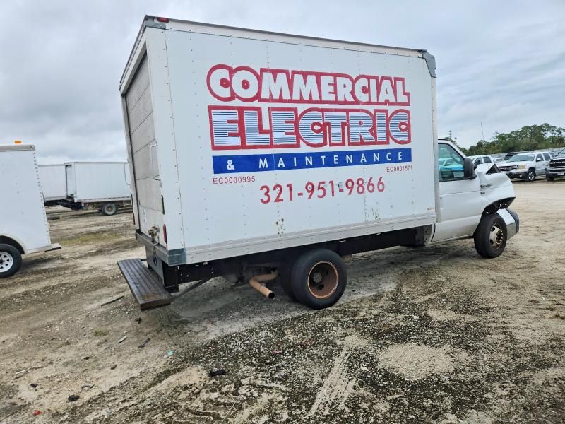 2013 Ford E350 BOX Truck