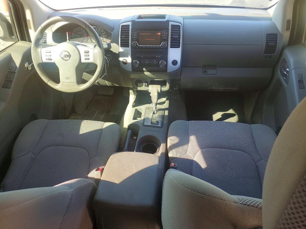 2017 Nissan Frontier s