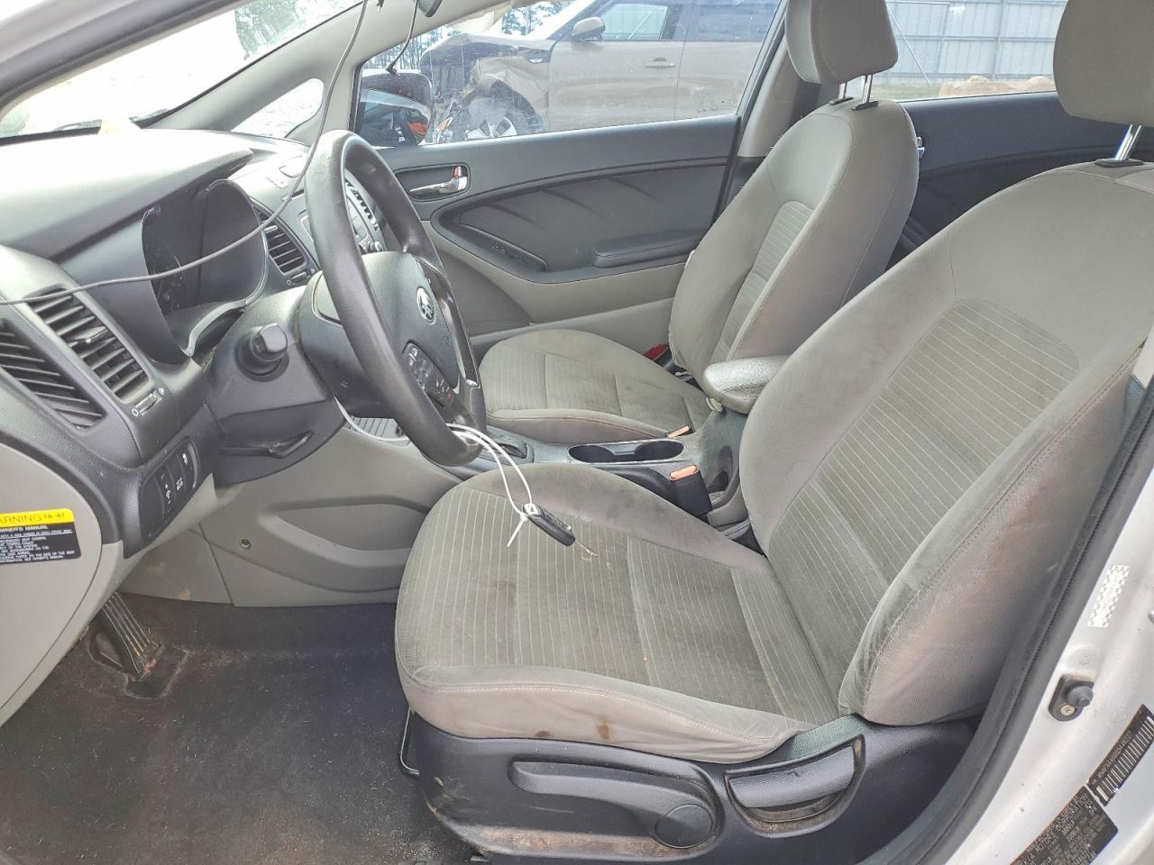 2016 KIA Forte lx