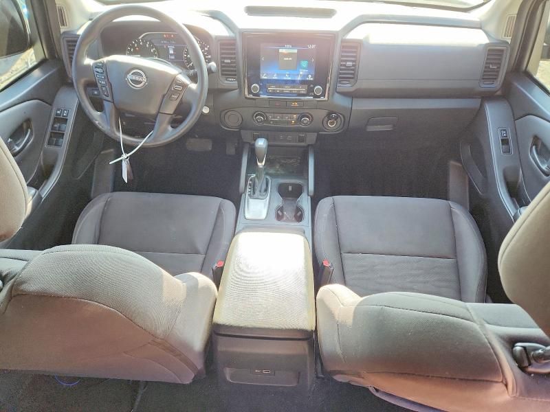 2022 Nissan Frontier s