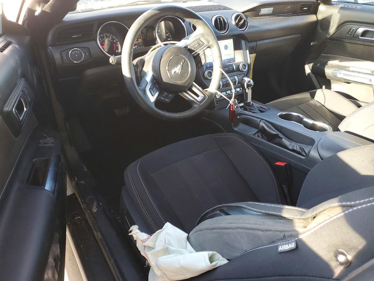 2022 Ford Mustang