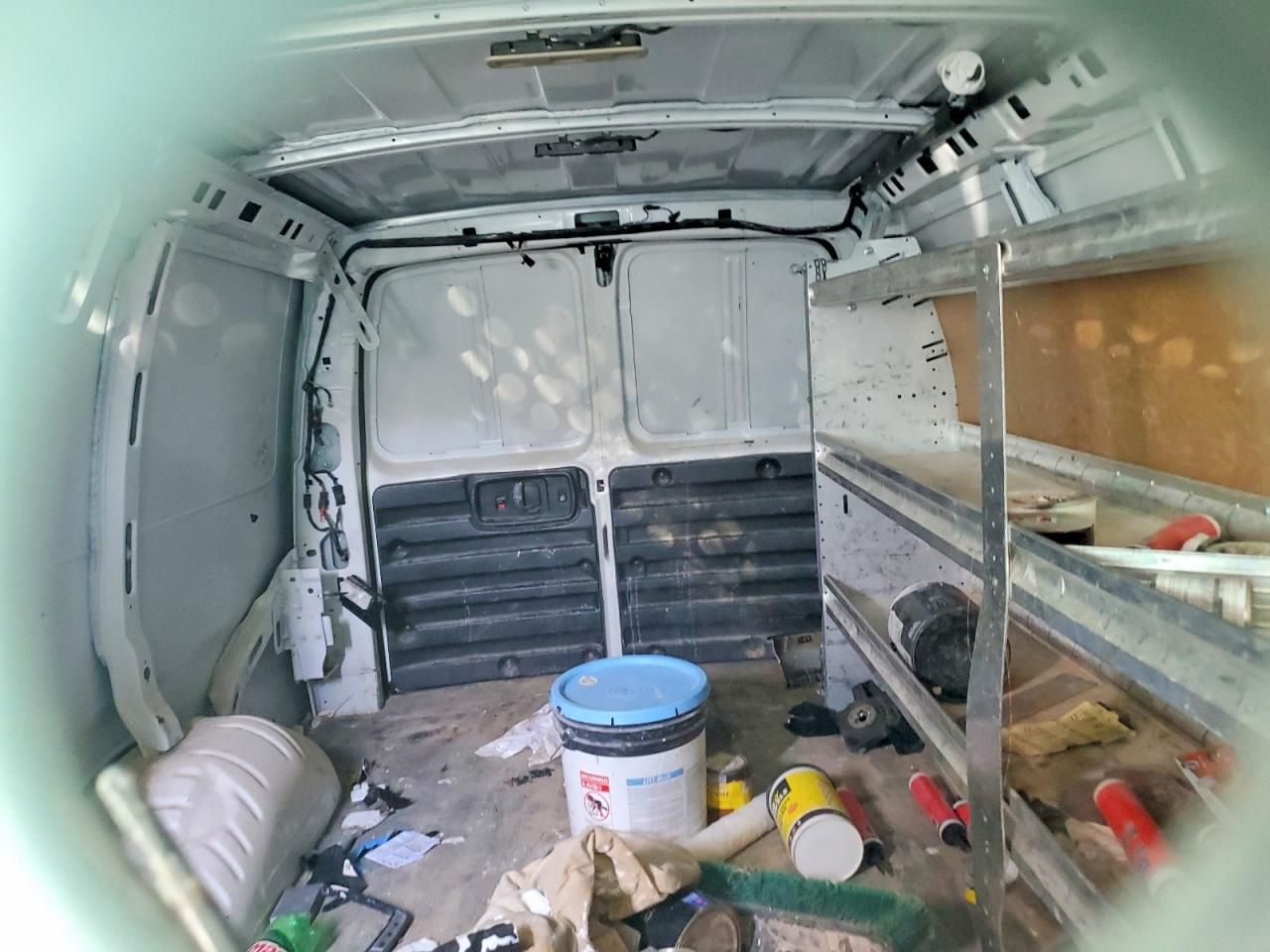 2018 Chev Express Carg