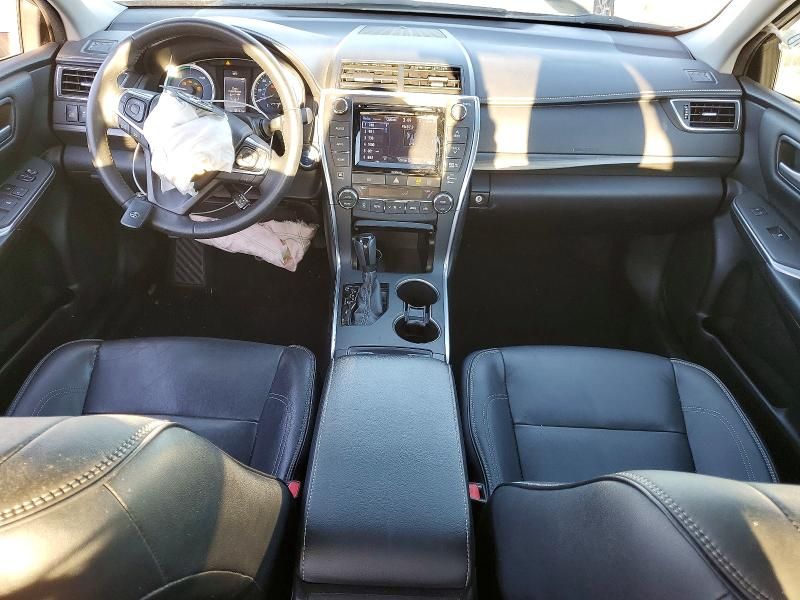 2016 Toyota Camry Hybrid