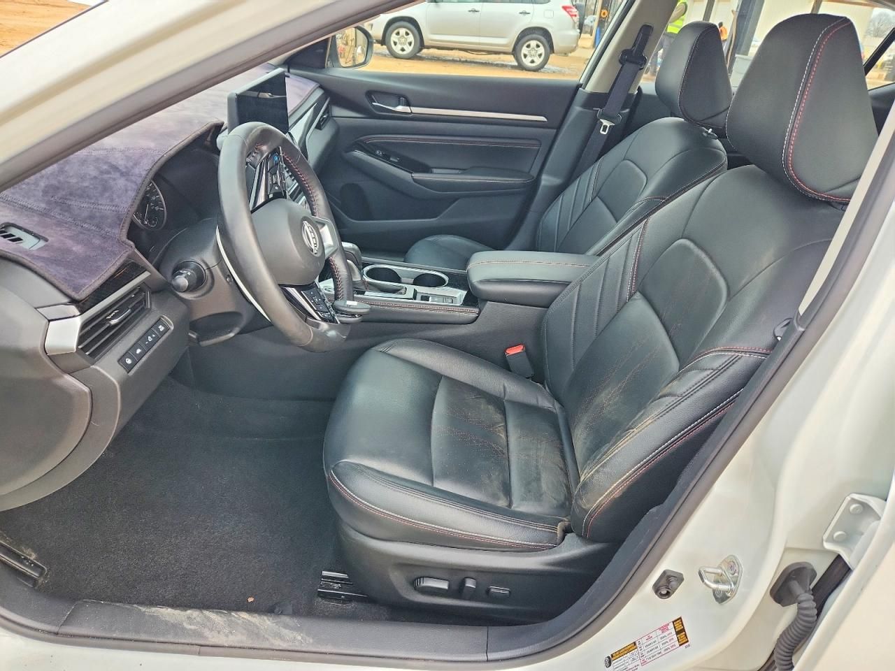 2023 Nissan Altima sr