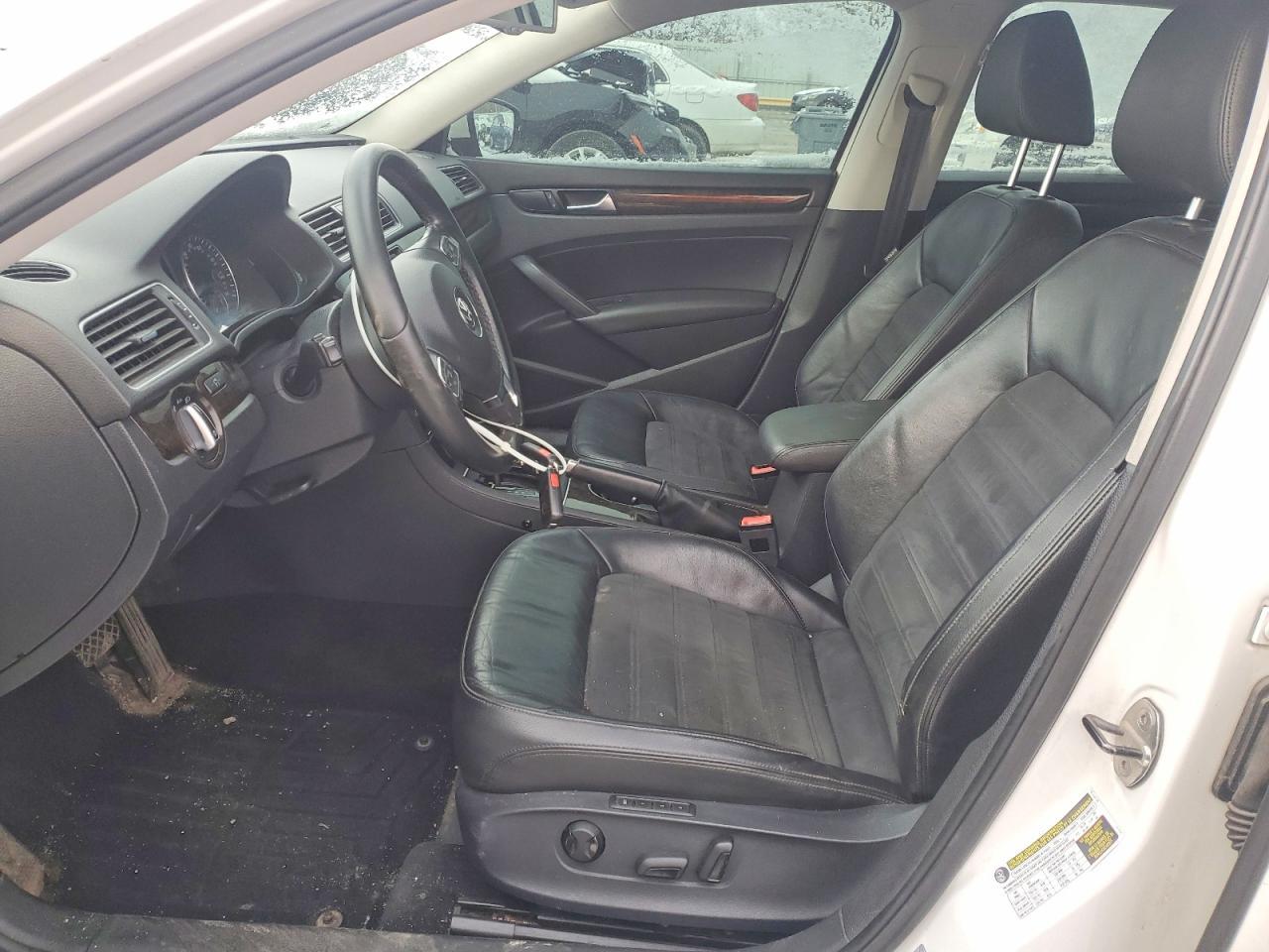 2014 Volkswagen Passat sel