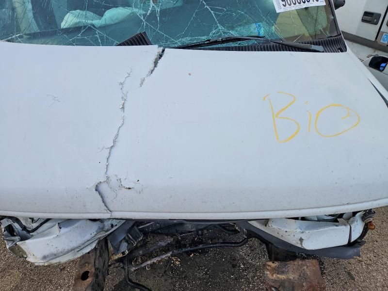 2005 Ford Econoline E350 Super Duty Cutaway Van