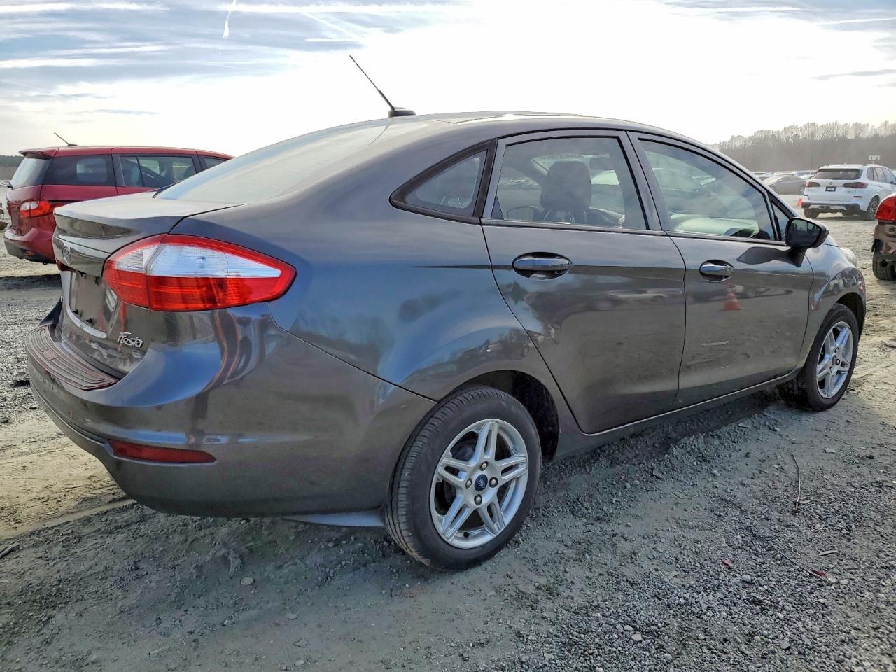 2019 Ford Fiesta se
