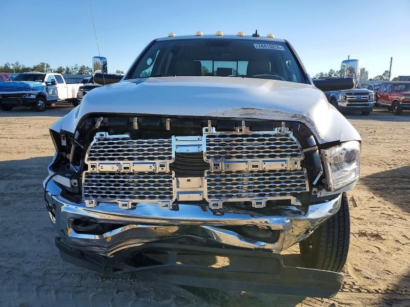 2013 Dodge 3500 Laramie
