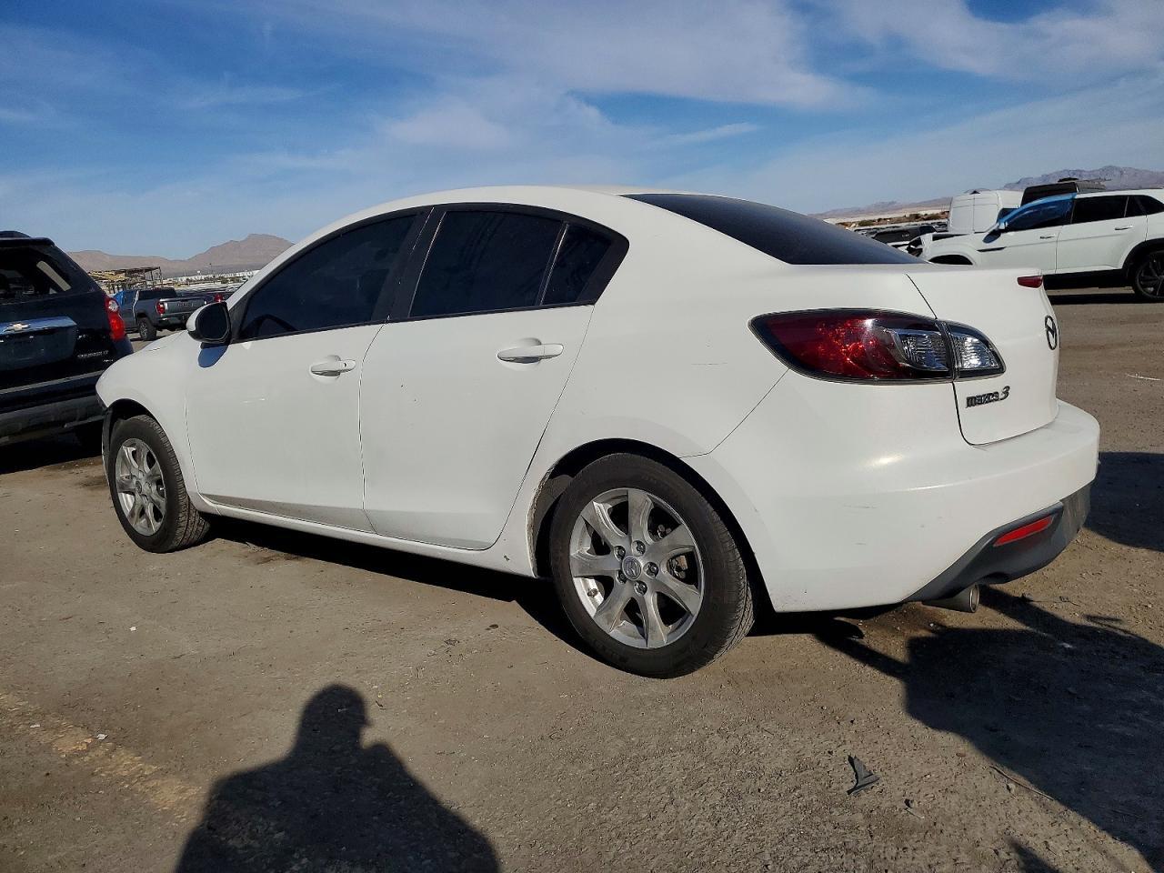2010 Mazda 3 I