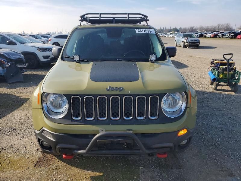 2015 Jeep Renegade Trailhawk