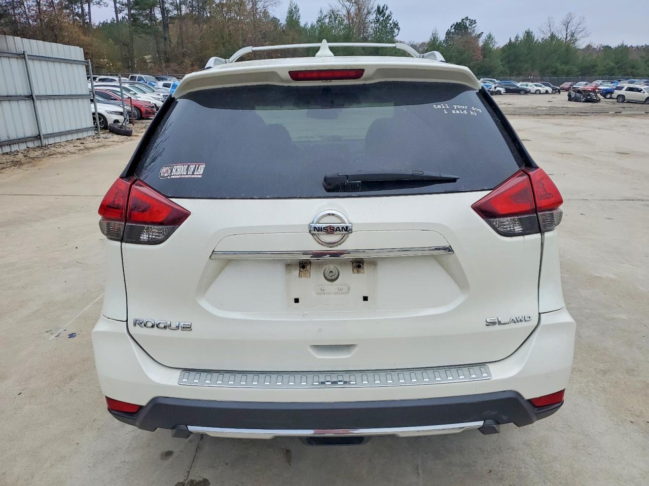 2018 Nissan Rogue s