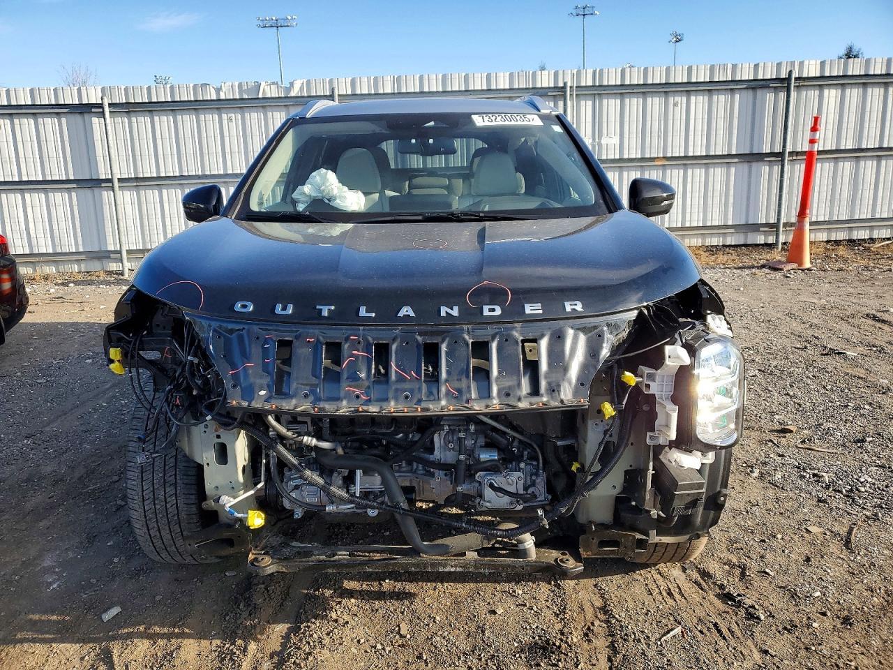 2024 Mitsubishi Outlander sel