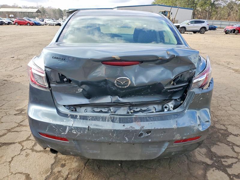 2013 Mazda 3 I