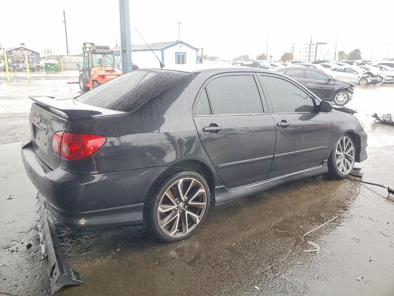 2005 Toyota Corolla ce