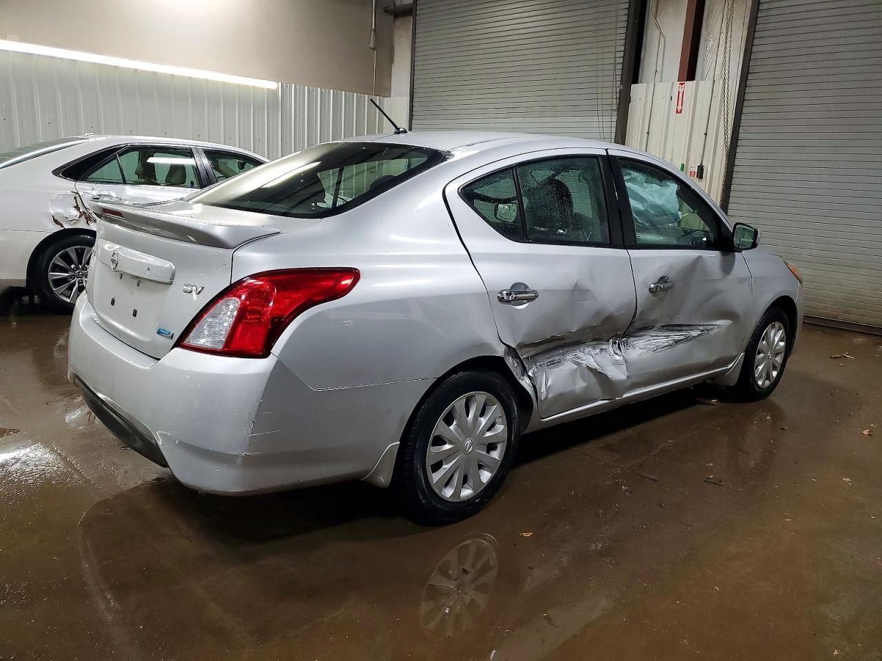 2016 Nissan Versa s