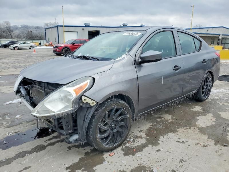 2018 Nissan Versa s