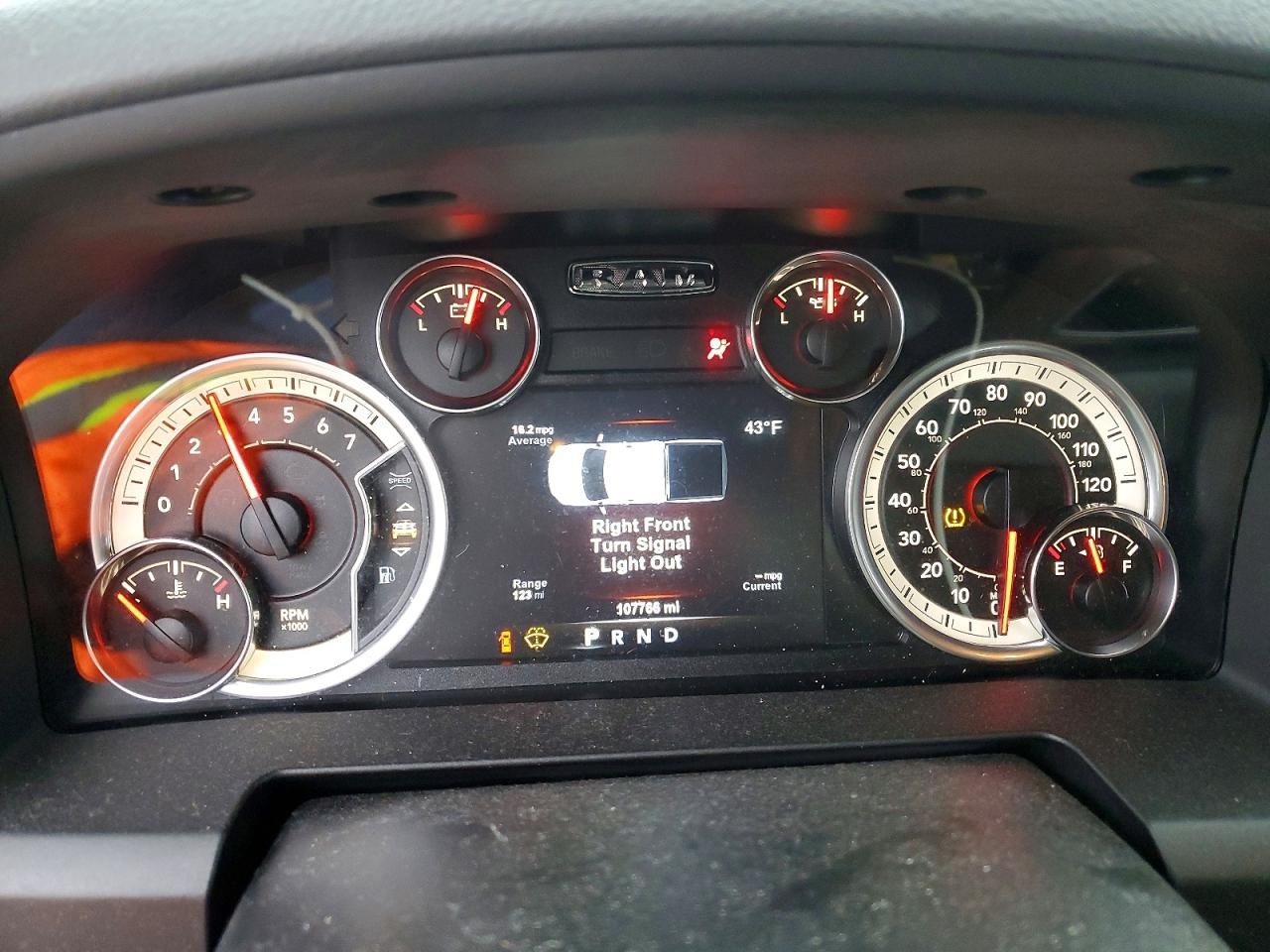 2018 Dodge Ram 1500 slt