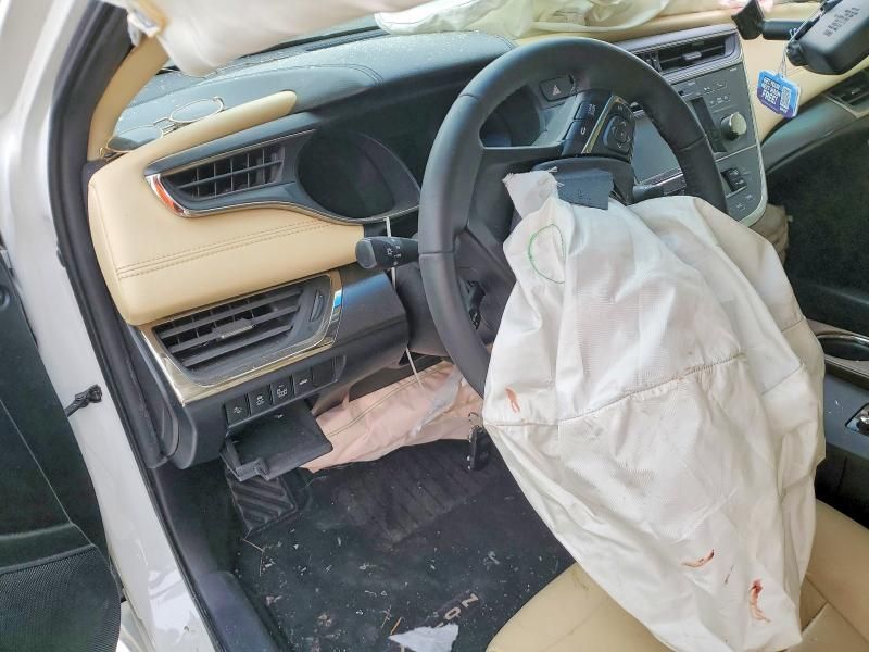 2017 Toyota Avalon Hybrid