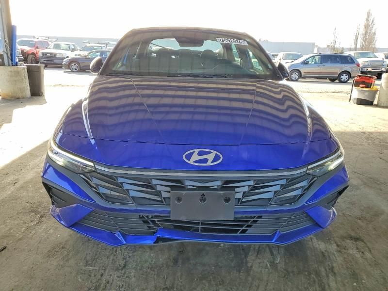 2025 Hyundai Elantra Blue