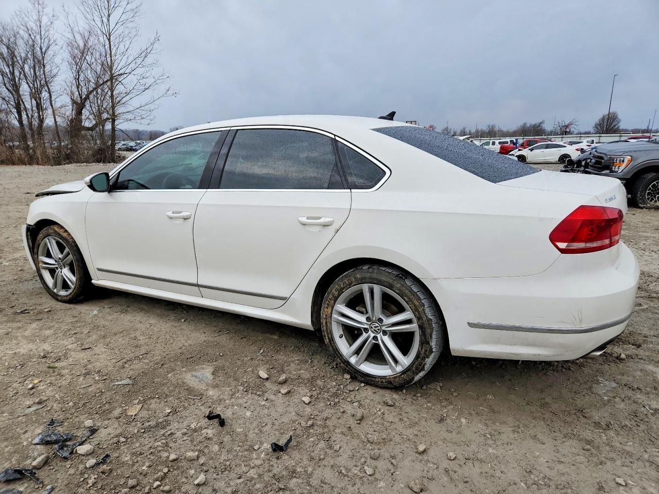2012 Volkswagen Passat sel