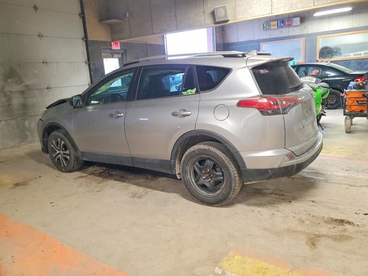 2016 Toyota Rav4 le