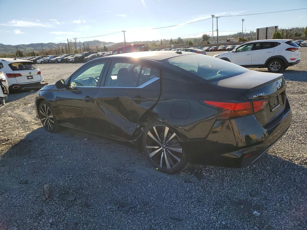 2021 Nissan Altima sr