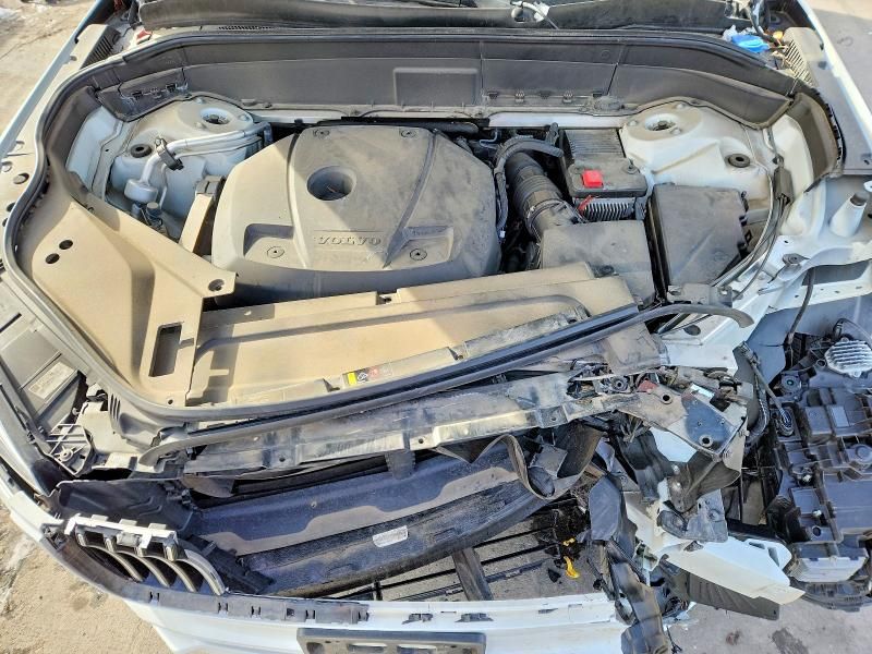 2020 Volvo Xc90 T6 Momentum
