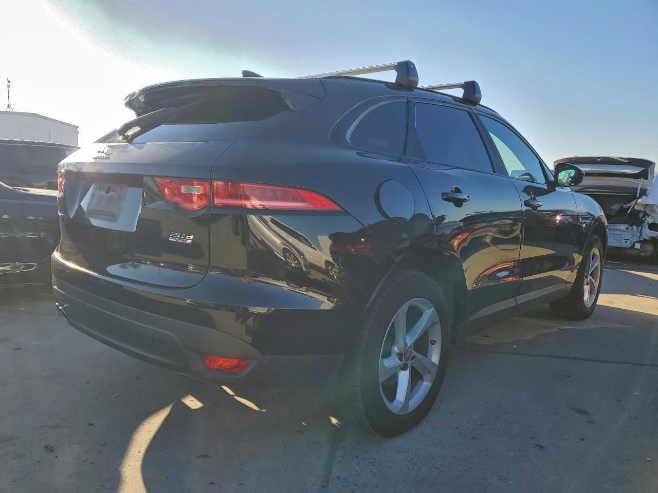 2018 Jaguar F-pace Premium