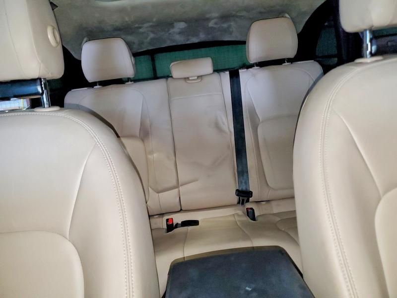 2019 Jaguar F-pace Premium