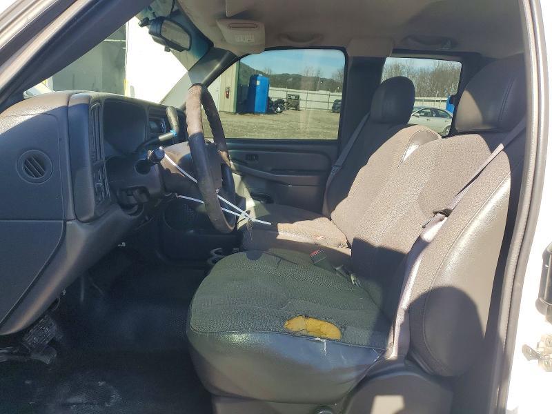 2004 Chevrolet Silverado C1500