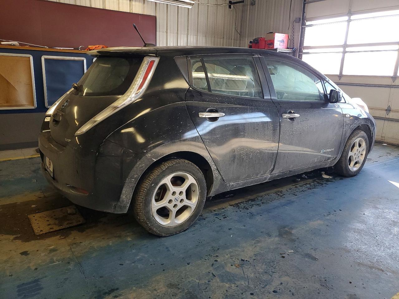 2012 Nissan Leaf sv