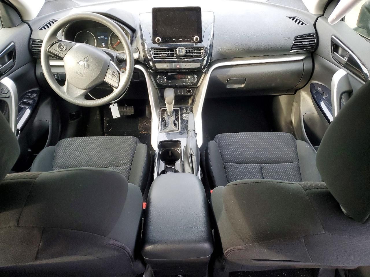 2023 Mitsubishi Eclipse Cross le