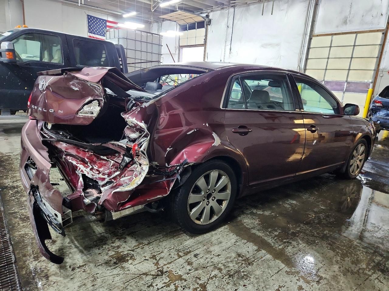 2005 Toyota Avalon xl