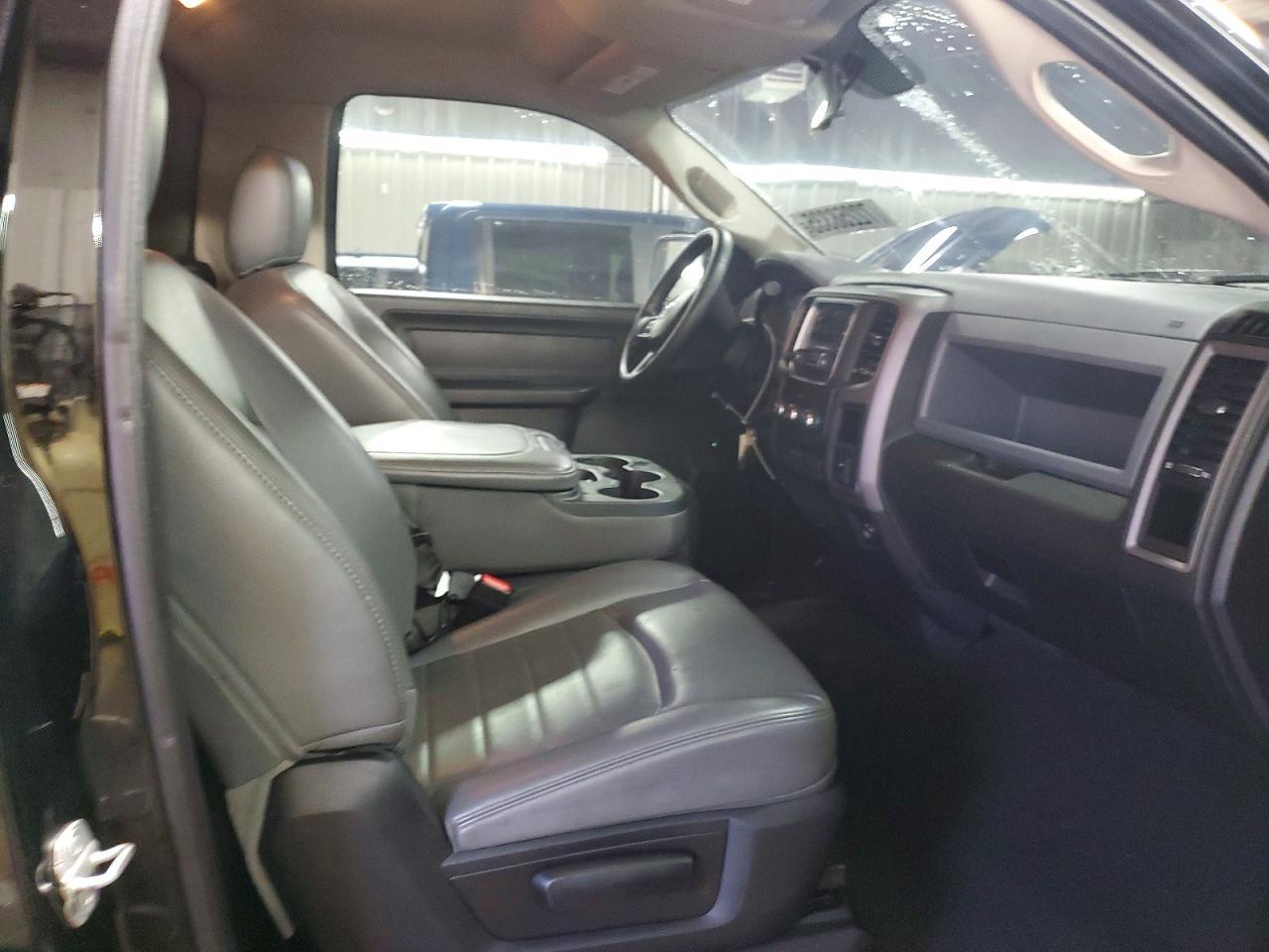 2013 Dodge Ram 1500 st