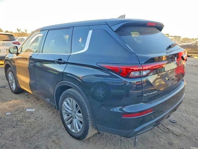 2024 Mitsubishi Outlander es