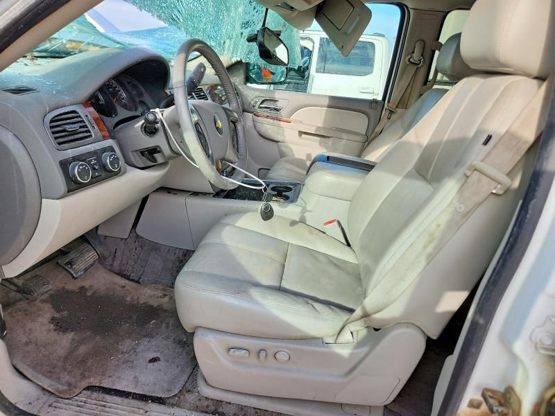 2012 Chevrolet Suburban K1500 lt