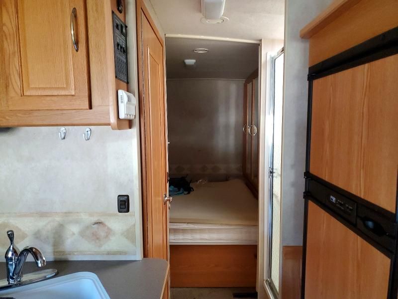 2006 Itasco 2006 Workhorse Custom Chassis Motorhome Chassis W1