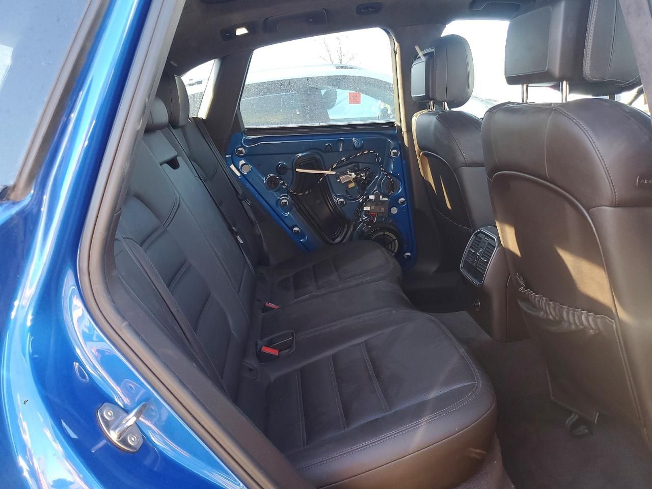 2016 Porsche Macan Turbo