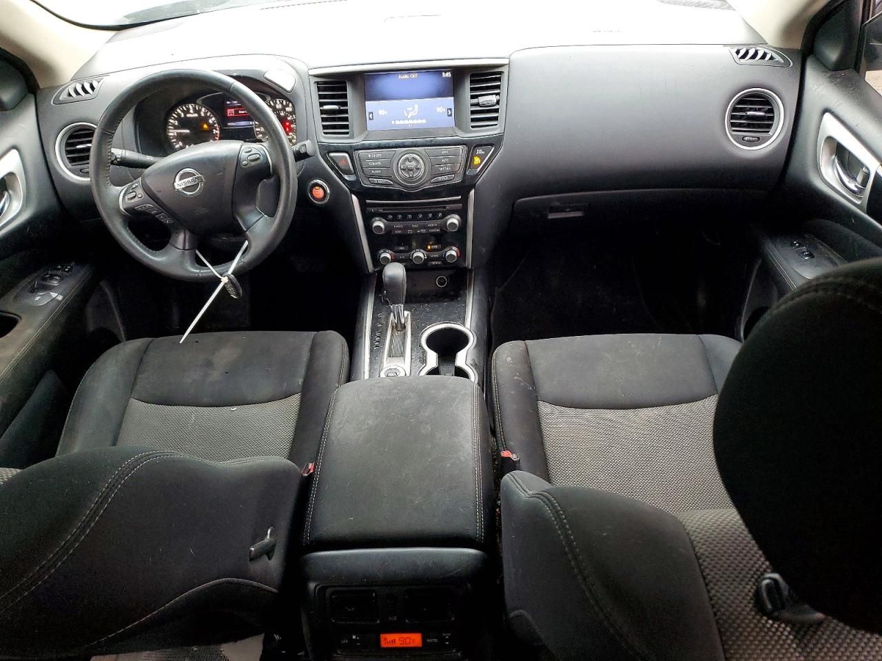 2017 Nissan Pathfinder s