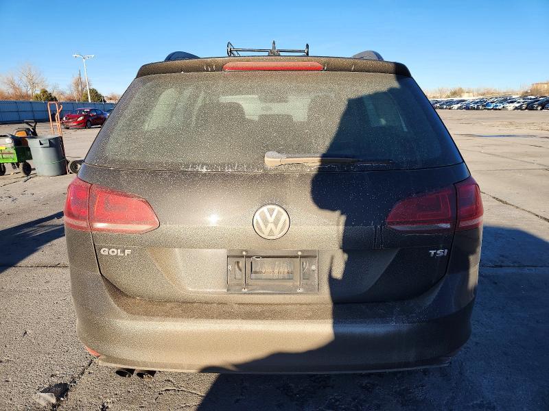 2016 Volkswagen Golf Sportwagen s